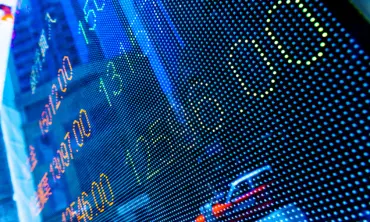 Emerge DSB is a real-time enterprise dashboard that transforms data into charts, graphs, news feeds, and alerts to enhance decision-making and risk management.